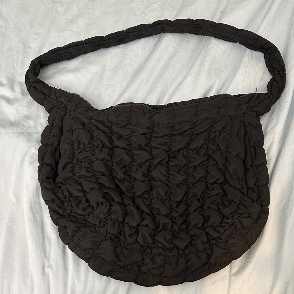 Elegant Black Quilted Women's Bag